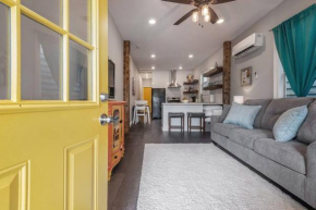 Franks Farmhouse Shotgun style apt in Ybor City